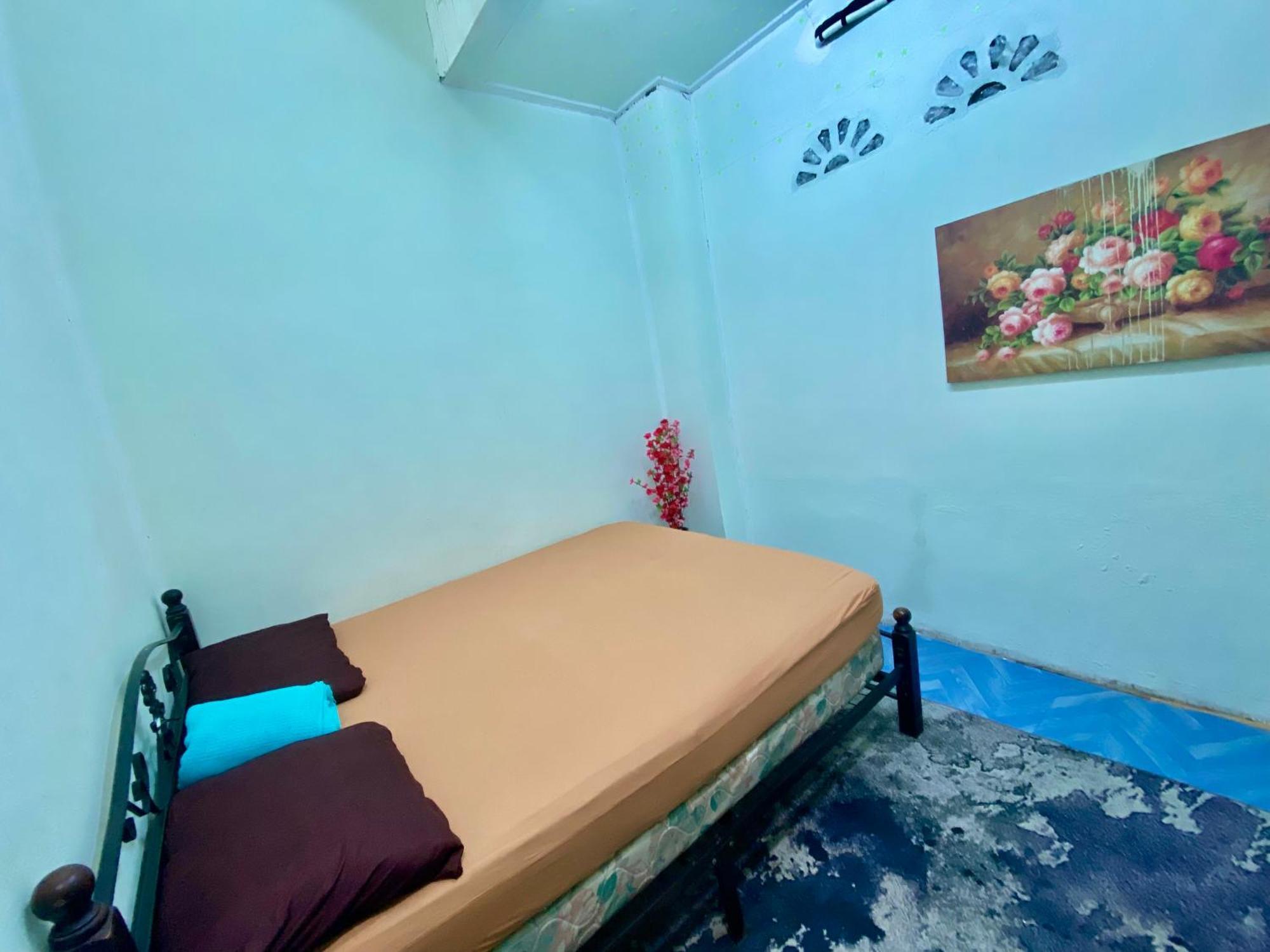 Umi Homestay Batu Buruk 쿠알라트렝가누 외부 사진